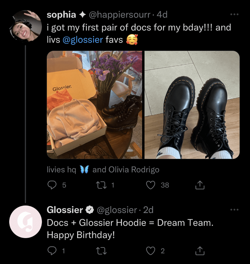 Glossier on Twitter