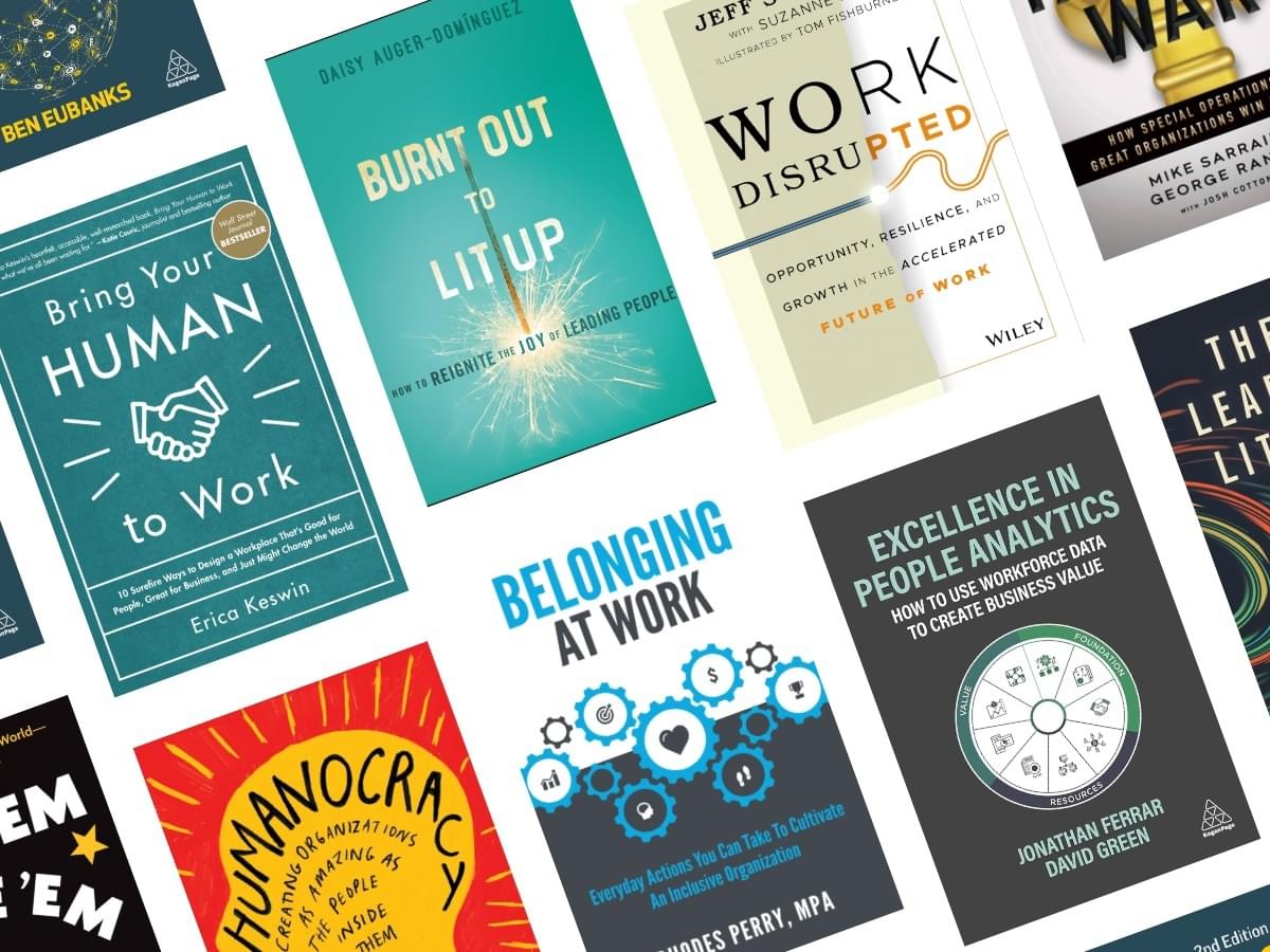 Essential books and podcasts for IT leaders in 2025.